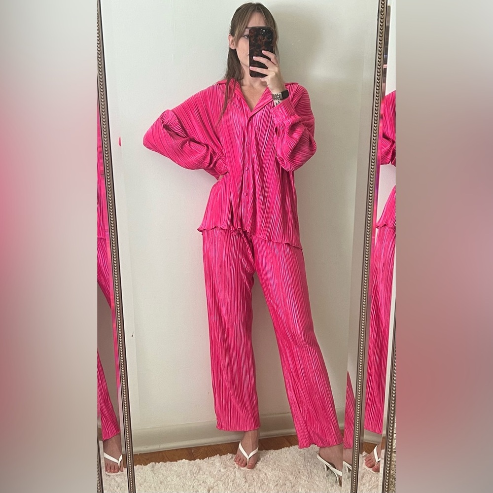 Hot Pink Plisse Set